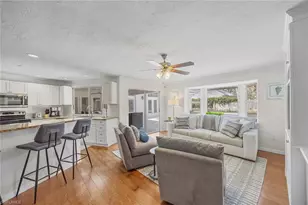 707 Portside Dr, Naples, FL 34103 - Photo 14