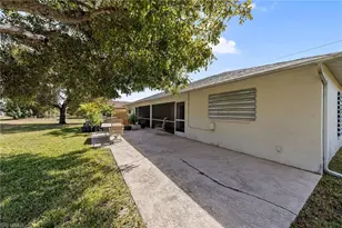845 SE 8th Terrace, Cape Coral, FL 33990 - Photo 22