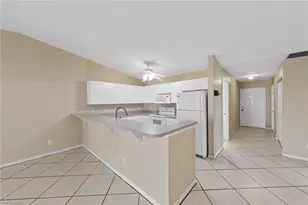 845 SE 8th Terrace, Cape Coral, FL 33990 - Photo 6