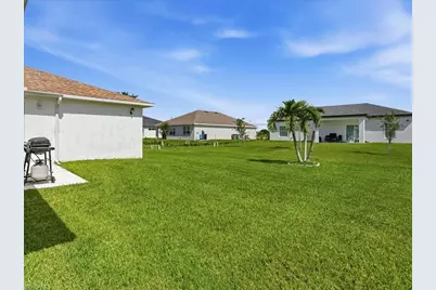 203 NE 24th Ter, Cape Coral, FL 33909 - Photo 26