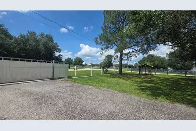 451 Bald Cypress Ave, Clewiston, FL 33440 - Photo 14