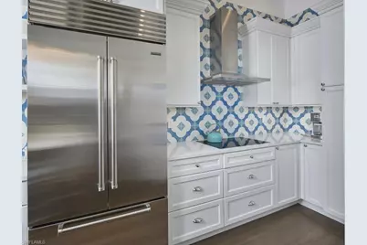 430 10th Ave S #305, Naples, FL 34102 - Photo 8