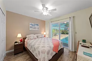 1330 SW 4th Ct, Cape Coral, FL 33991 - Photo 24