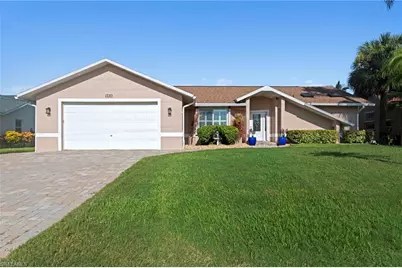 1330 SW 4th Ct, Cape Coral, FL 33991 - Photo 2
