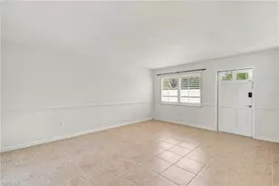 4290 Gulfstream Dr, Naples, FL 34112 - Photo 6