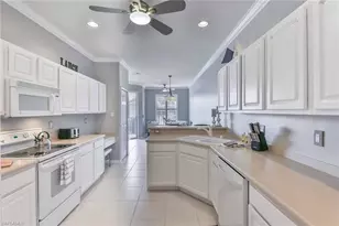 2215 Arielle Dr, Naples, FL 34109 - Photo 8