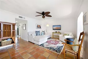 333 Harbour Dr, Naples, FL 34103 - Photo 8