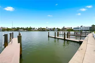 333 Harbour Dr, Naples, FL 34103 - Photo 30