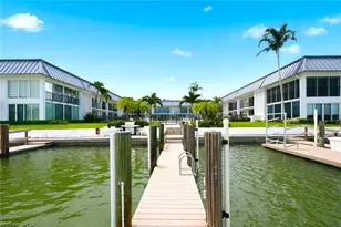 333 Harbour Dr, Naples, FL 34103 - Photo 32