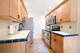 333 Harbour Dr, Naples, FL 34103 - Photo 16