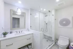 4051 Gulf Shore Blvd N, Naples, FL 34103 - Photo 16