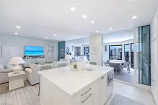 4051 Gulf Shore Blvd N, Naples, FL 34103 - Photo 6