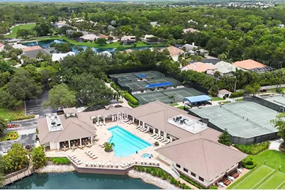 776 Eagle Creek Dr #303, Naples, FL 34113 - Photo 2