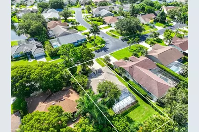 789 Coldstream Ct, Naples, FL 34104 - Photo 36