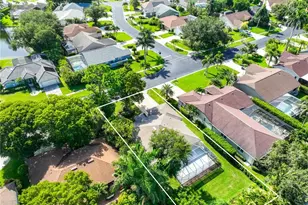 789 Coldstream Ct, Naples, FL 34104 - Photo 36