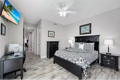 7801 Hawthorne Dr #2701, Naples, FL 34113 - Photo 12
