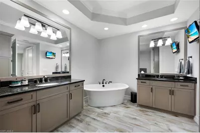 7801 Hawthorne Dr #2701, Naples, FL 34113 - Photo 10
