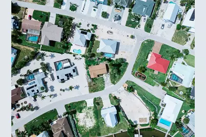 8000 Lagoon Rd, Fort Myers Beach, FL 33931 - Photo 8
