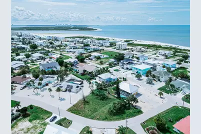 8000 Lagoon Rd, Fort Myers Beach, FL 33931 - Photo 16