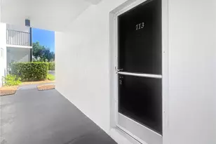 766 Central Ave, Naples, FL 34102 - Photo 2