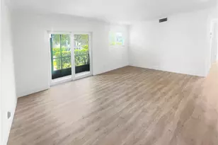 766 Central Ave, Naples, FL 34102 - Photo 16
