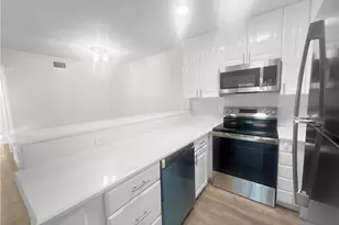 766 Central Ave, Naples, FL 34102 - Photo 6