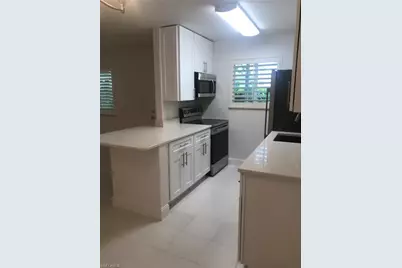 523 Broad Ave S #523, Naples, FL 34102 - Photo 4