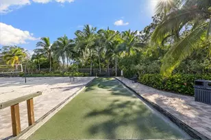 8986 Cambria Cir, Naples, FL 34113 - Photo 28