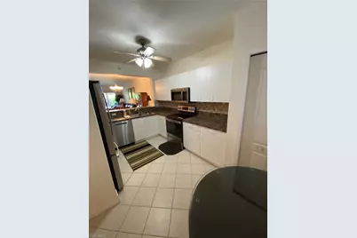 7831 Regal Huron Cir #105, Naples, FL 34104 - Photo 4