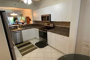 7831 Regal Huron Circle, Naples, FL 34104 - Photo 4