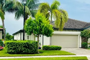 9093 Glenforest Dr, Naples, FL 34120 - Photo 2