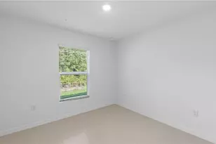11886 Savanna Lks Blvd, Lehigh Acres, FL 33974 - Photo 6