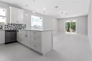 842 Naples Ave S, Lehigh Acres, FL 33974 - Photo 24