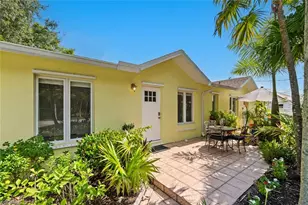 2437 Sunset Ave, Naples, FL 34112 - Photo 2