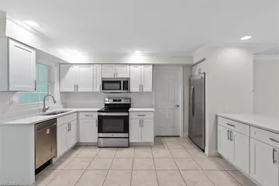 2437 Sunset Ave, Naples, FL 34112 - Photo 6