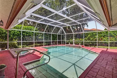 240 Stonegate Ct, Naples, FL 34119 - Photo 18