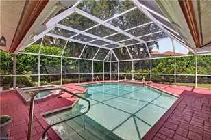 240 Stonegate Ct, Naples, FL 34119 - Photo 18