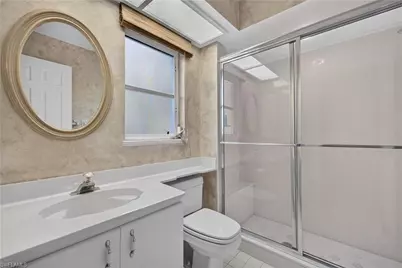 240 Stonegate Ct, Naples, FL 34119 - Photo 28