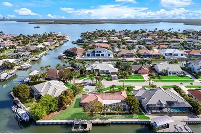 358 Grapewood Ct, Marco Island, FL 34145 - Photo 1