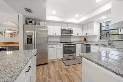 700 Valley Stream Dr #202, Naples, FL 34113 - Photo 12