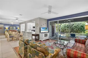 290 Emerald Bay Cir, Naples, FL 34110 - Photo 4