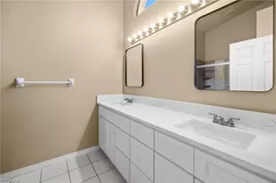 12641 Eagle Pointe Cir, Fort Myers, FL 33913 - Photo 24