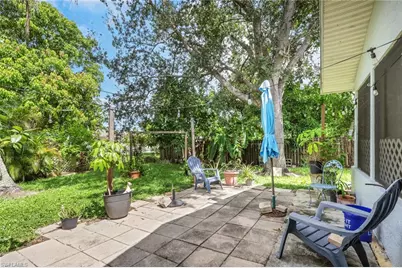 2001 48th St SW, Naples, FL 34116 - Photo 20