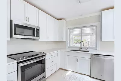 225 3rd St, Bonita Springs, FL 34134 - Photo 12