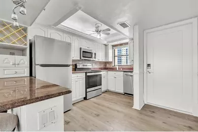271 Southbay Dr #241, Naples, FL 34108 - Photo 10