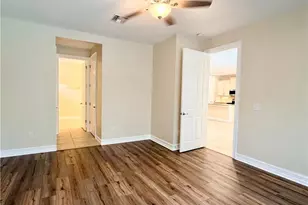 16432 Aberdeen Wy, Naples, FL 34110 - Photo 8