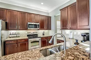 3745 Pleasant Springs Dr, Naples, FL 34119 - Photo 10