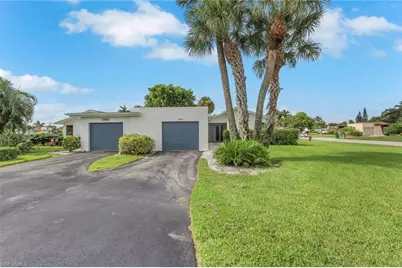 4133 Lakewood Blvd #E27, Naples, FL 34112 - Photo 2