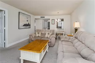 180 Turtle Lake Ct, Naples, FL 34105 - Photo 8