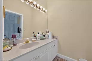 2317 Island Cove Cir, Naples, FL 34109 - Photo 30
